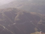 cliquez sur la photo la route qui monte au col.jpg pour l'agrandir